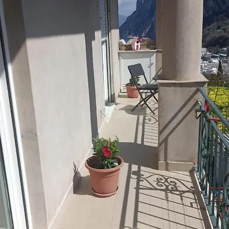 Casa Ricciulella ホームステイ カプリ